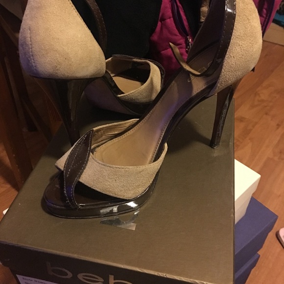 Bebe - Picture 4 of 5